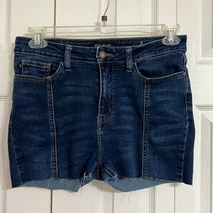 Judy Blue Los Angeles Women’s Jean Shorts Frayed Distressed Raw Edge
